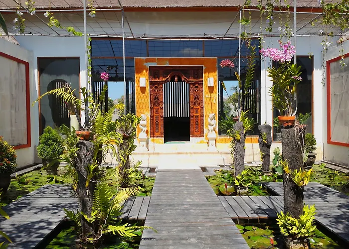 Bali & *