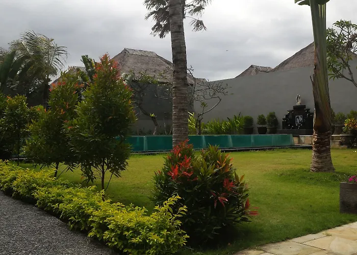 Villa Bali & *
